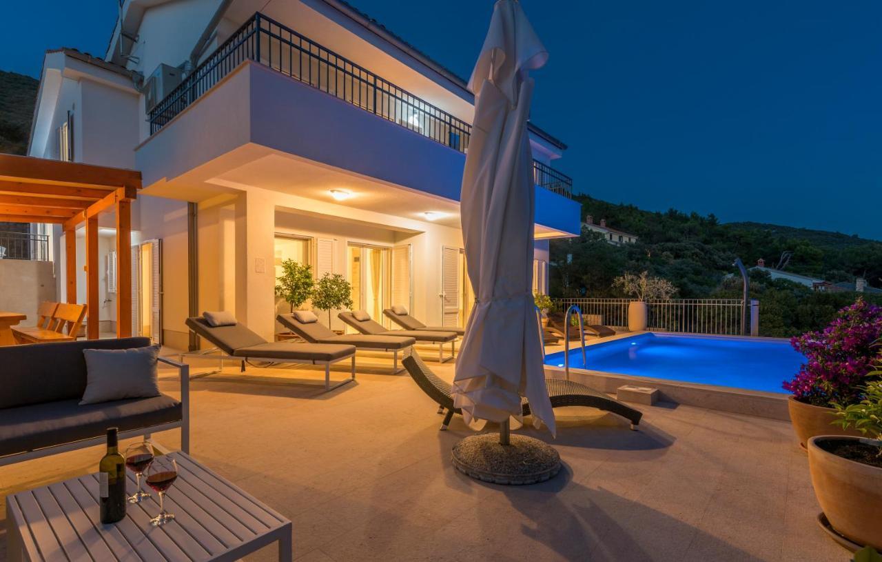 Villa St. Martin-Reef Martinscica  Exterior photo